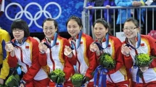 恬悦女队吃瓜视频,揭秘幕后花絮,欢乐瞬间尽收眼底