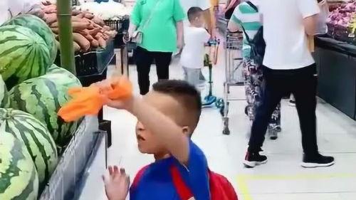 舅舅和外甥媳妇吃瓜视频,舅舅与外甥媳妇的甜蜜瓜田时光