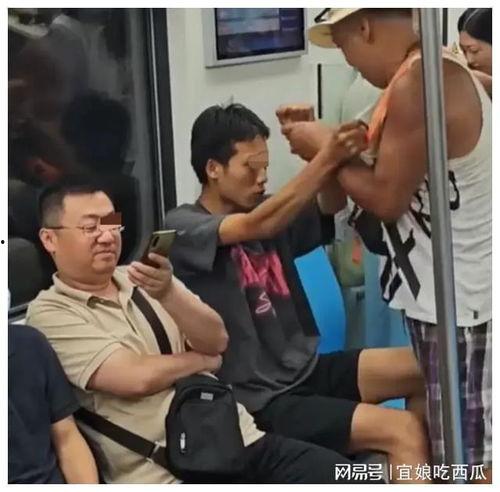 吃瓜小伙打人视频在线观看,网络直播下的惊人一幕